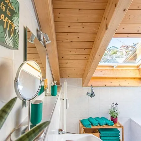 Luxury Living Near Weissensee +Balcony +Netflix Füssen Exterior foto