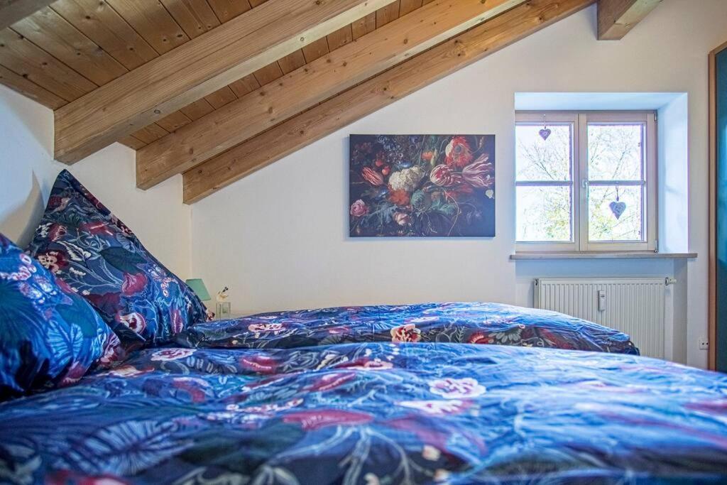 Apartment Luxury Living Near Weissensee +balcony +netflix *