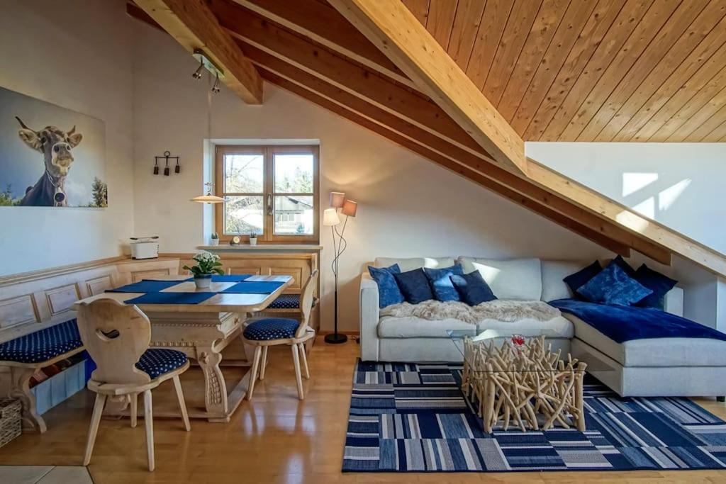 Luxury Living Near Weissensee +balcony +netflix * Füssen