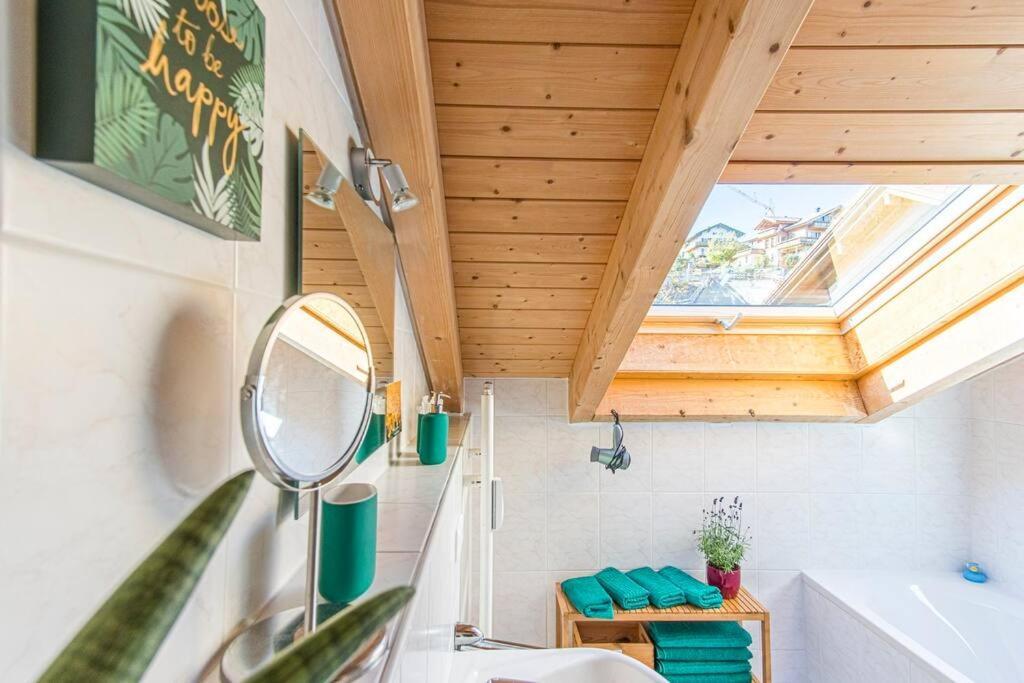 Apartment Luxury Living Near Weissensee +balcony +netflix Füssen